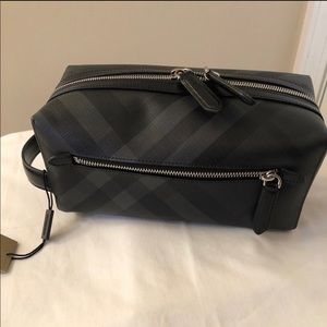 COPY - Burberry London Check Wash Bag
